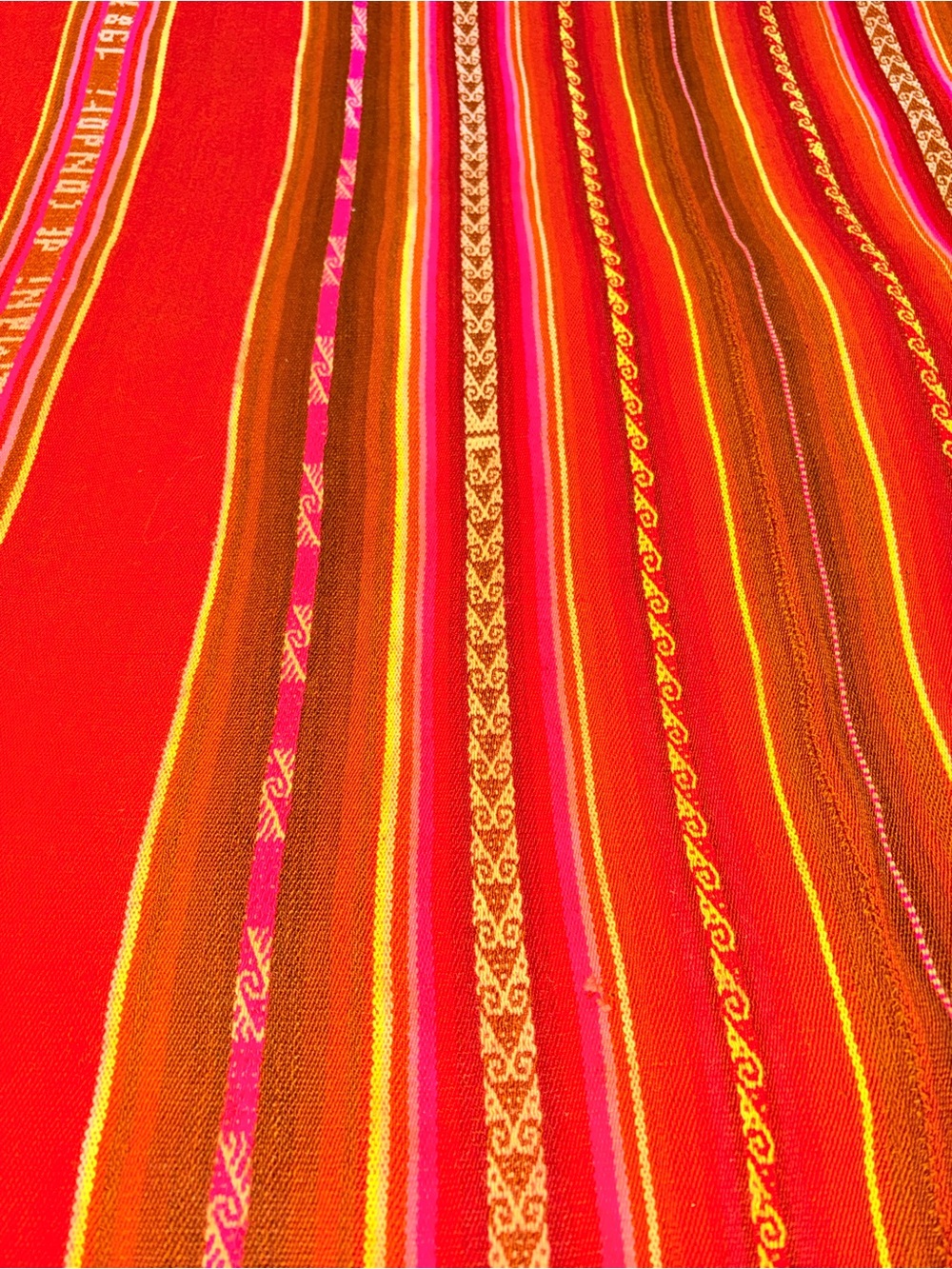 Vintage Peruvian Textile - Picture 7 of 12